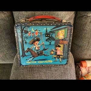 Vintage 1964 Hector Heathcoat lunchbox.